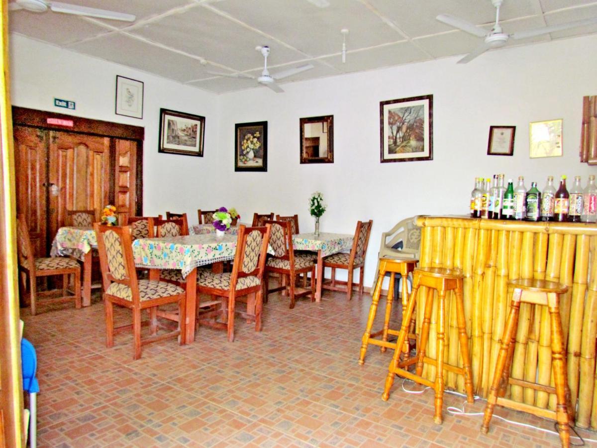 Comfort Beach Resort Biriwa Kültér fotó